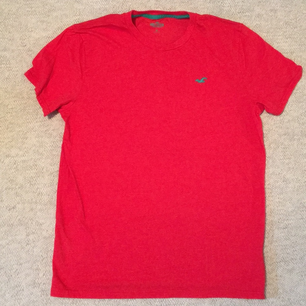 Men’s Medium Hollister T shirt